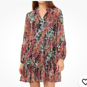 Vince Camuto Floral Ruffled Smocked Dress Size Large